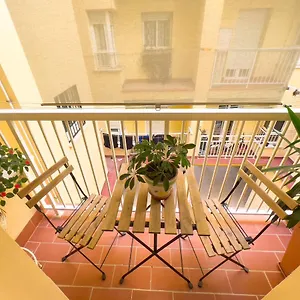 En Casa Alloggio in famiglia Málaga