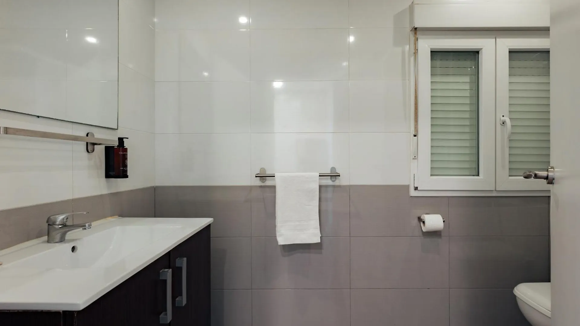 Santiago Apartments By Olala Homes L'Hospitalet de Llobregat Spagna