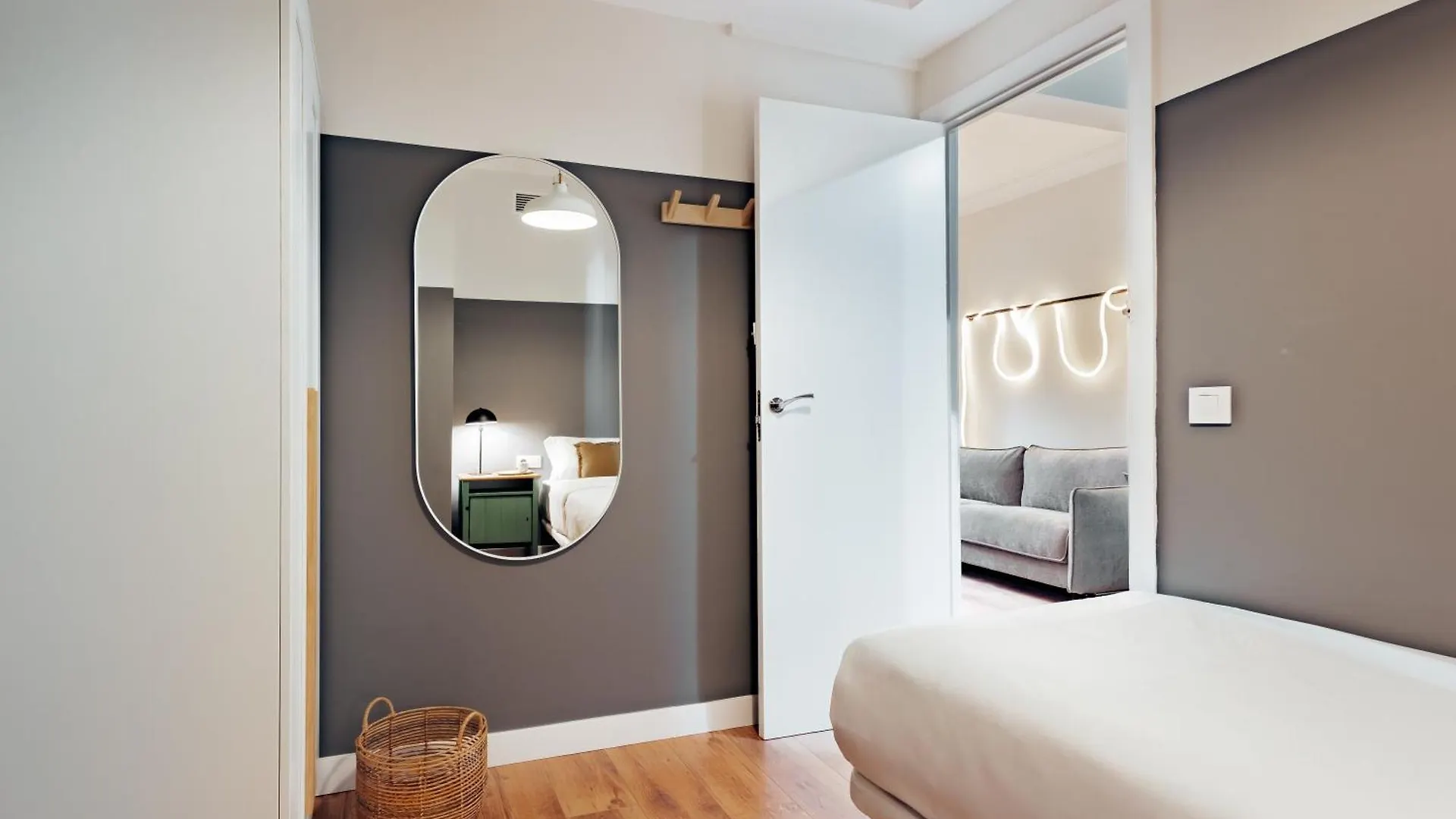 Santiago Apartments By Olala Homes L'Hospitalet de Llobregat Spain